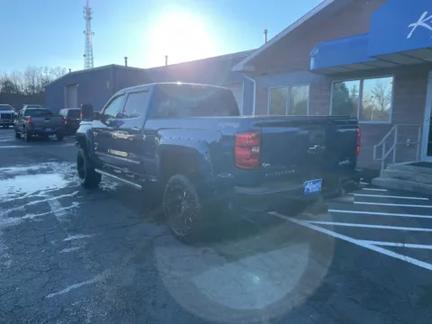 Another view of 2015 Chevrolet Silverado 2500HD High Country for sale in Chambersburg, PA at Kyner's Auto Sales, Inc.