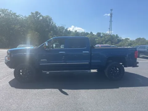 Another view of 2015 Chevrolet Silverado 2500HD High Country for sale in Chambersburg, PA at Kyner's Auto Sales, Inc.