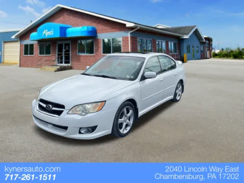 White 2009 Subaru Legacy 2.5i for sale in Chambersburg, PA