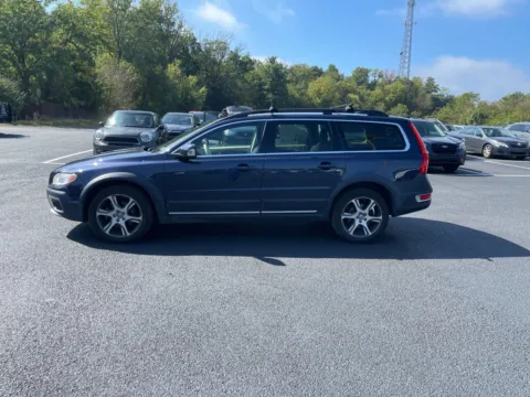 Photos of 2013 Volvo XC70 for sale in Chambersburg, PA at Kyner's Auto Sales, Inc.