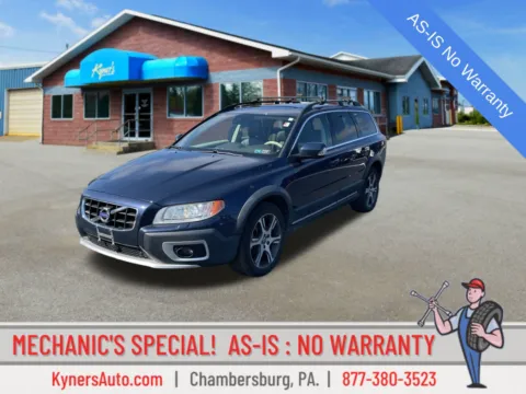 Blue 2013 Volvo XC70 T6 for sale in Chambersburg, PA