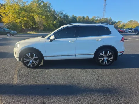 Another view of 2017 Volkswagen Touareg V6 for sale in Chambersburg, PA at Kyner's Auto Sales, Inc.