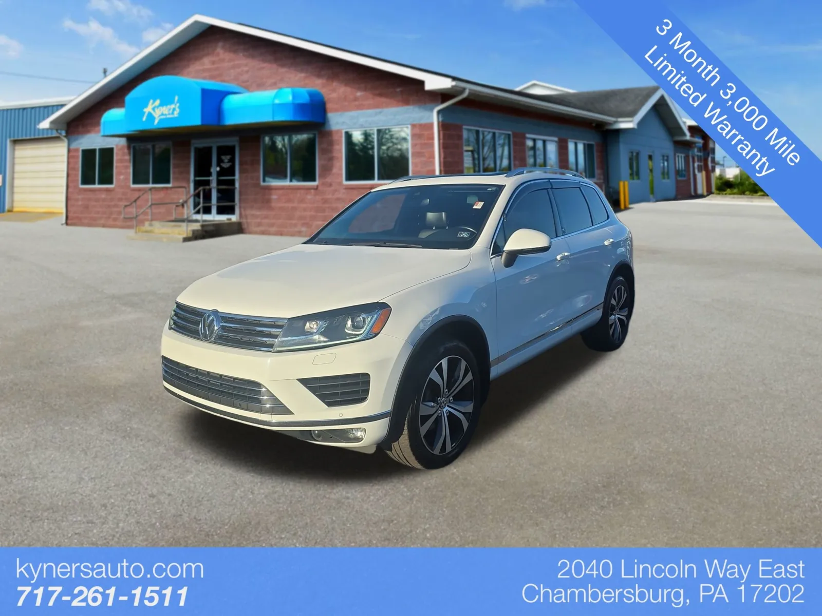 White 2017 Volkswagen Touareg V6 for sale in Chambersburg, PA