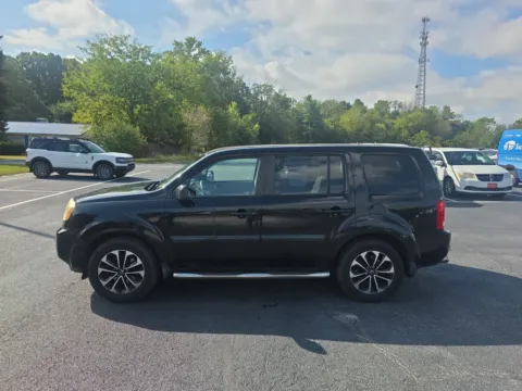 Another view of 2011 Honda Pilot LX for sale in Chambersburg, PA at Kyner's Auto Sales, Inc.