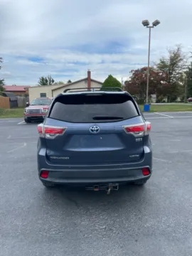 More photos of 2016 Toyota Highlander Hybrid Limited at Kyner's Auto Sales, Inc., PA