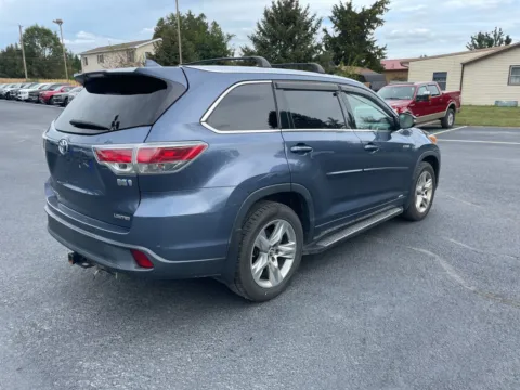 More photos of 2016 Toyota Highlander Hybrid Limited at Kyner's Auto Sales, Inc., PA
