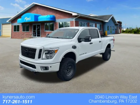 White 2017 Nissan Titan XD PRO-4X for sale in Chambersburg, PA