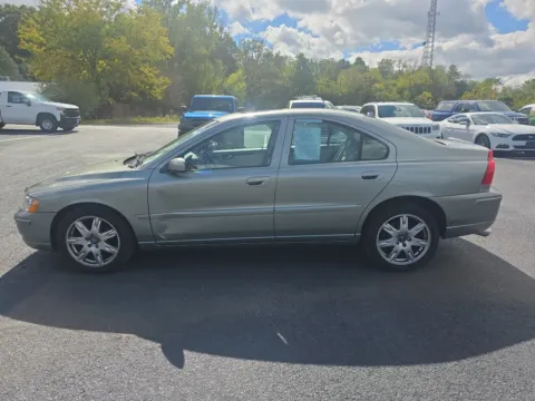 Photos of 2006 Volvo S60 2.5T for sale in Chambersburg, PA at Kyner's Auto Sales, Inc.