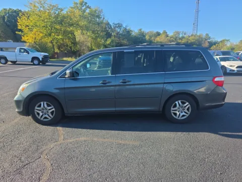 Photos of 2006 Honda Odyssey EX-L for sale in Chambersburg, PA at Kyner's Auto Sales, Inc.