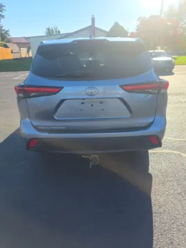 More photos of 2021 Toyota Highlander LE at Kyner's Auto Sales, Inc., PA