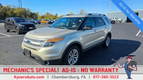Gold 2011 Ford Explorer XLT for sale in Chambersburg, PA