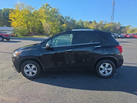 Another view of 2019 Chevrolet Trax LT for sale in Chambersburg, PA at Kyner's Auto Sales, Inc.