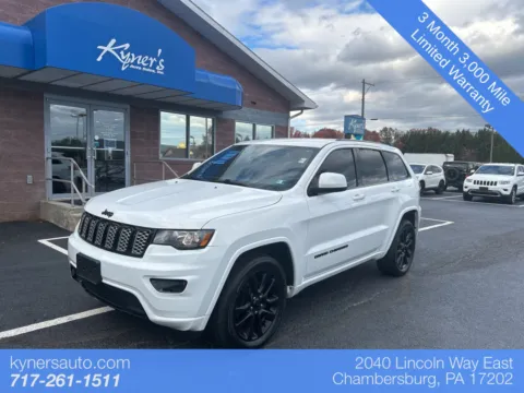 White 2018 Jeep Grand Cherokee Altitude for sale in Chambersburg, PA