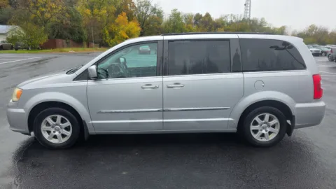 Another view of 2011 Chrysler Town & Country Touring for sale in Chambersburg, PA at Kyner's Auto Sales, Inc.