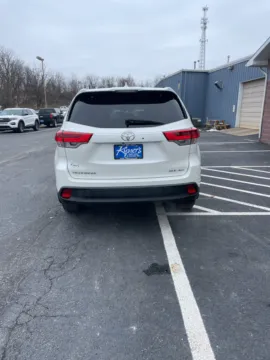 More photos of 2019 Toyota Highlander XLE at Kyner's Auto Sales, Inc., PA