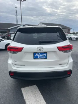 More photos of 2019 Toyota Highlander XLE at Kyner's Auto Sales, Inc., PA