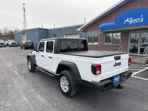 More photos of 2020 Jeep Gladiator Sport at Kyner's Auto Sales, Inc., PA