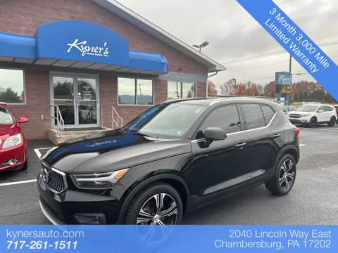 Black 2021 Volvo XC40 T5 Inscription for sale in Chambersburg, PA