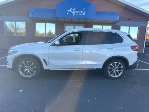 Another view of 2019 BMW X5 xDrive40i for sale in Chambersburg, PA at Kyner's Auto Sales, Inc.