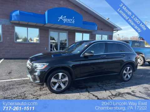 Black 2022 Mercedes-Benz GLC 300 for sale in Chambersburg, PA