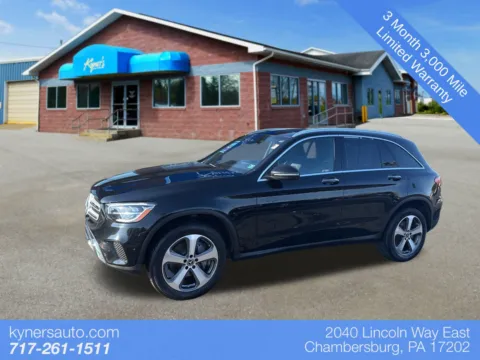 Black 2022 Mercedes-Benz GLC 300 for sale in Chambersburg, PA