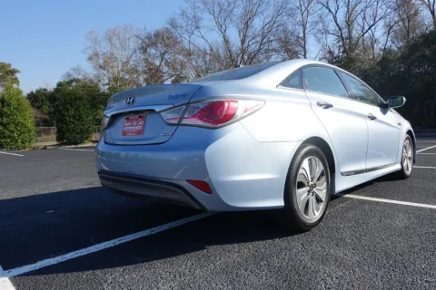 More photos of 2015 Hyundai Sonata Hybrid Limited at Womack Auto Sales, GA