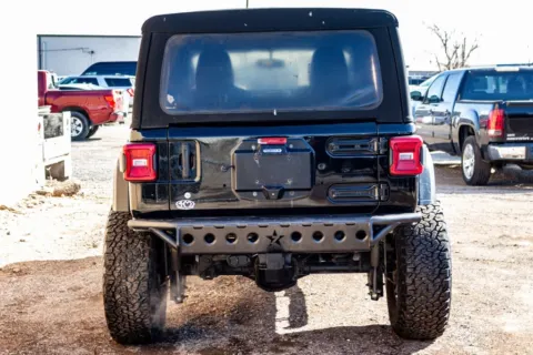 More photos of 2018 Jeep Wrangler Unlimited Rubicon at 4M Autoplex - Industrial Blvd, TX