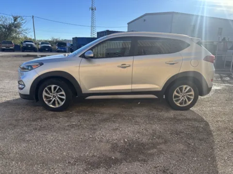 More photos of 2018 Hyundai Tucson SEL at 4M Autoplex - Industrial Blvd, TX