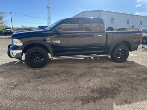 More photos of 2017 Ram 1500 Lone Star Silver at 4M Autoplex - Industrial Blvd, TX