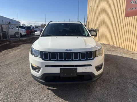 Photos of 2018 Jeep Compass Latitude for sale in Abilene, TX at 4M Autoplex - Industrial Blvd