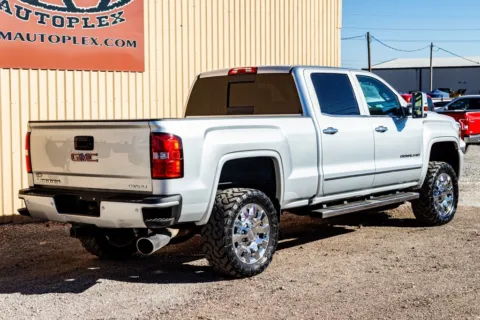 Another view of 2019 GMC Sierra 2500HD Denali for sale in Abilene, TX at 4M Autoplex - Industrial Blvd