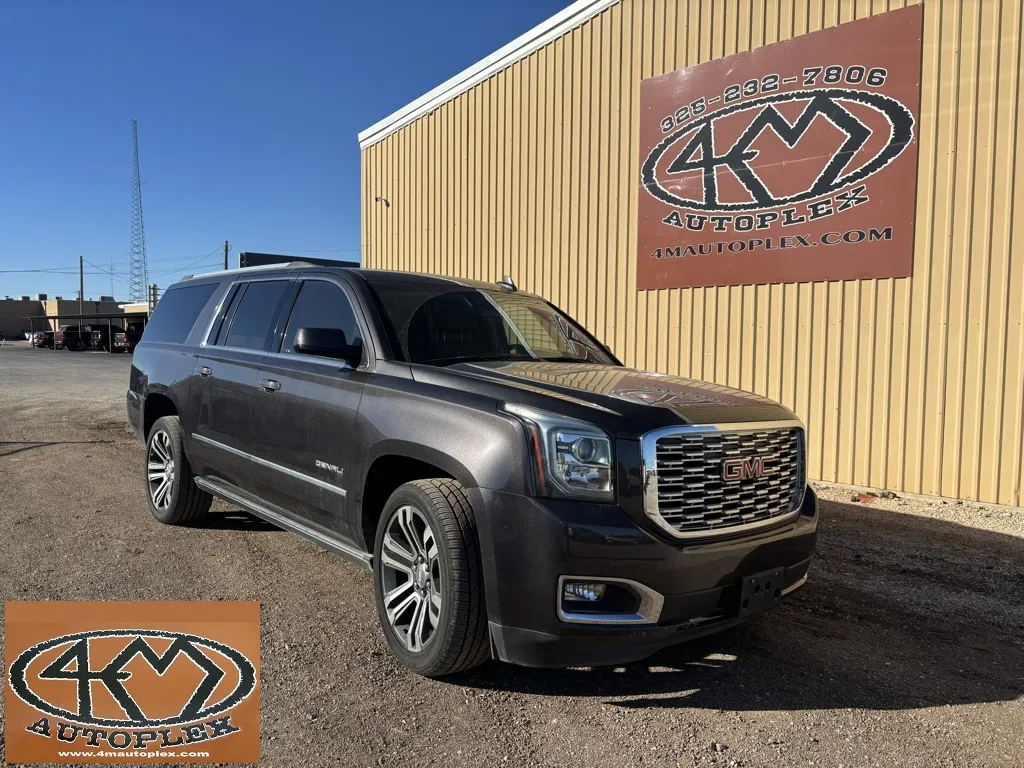 2018 GMC Yukon XL Denali's photo