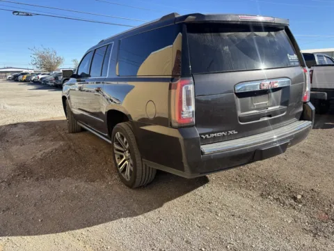 More photos of 2018 GMC Yukon XL Denali at 4M Autoplex - Industrial Blvd, TX