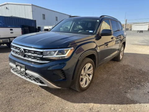 Another view of 2023 Volkswagen Atlas 3.6L V6 SE w/Technology for sale in Abilene, TX at 4M Autoplex - Industrial Blvd