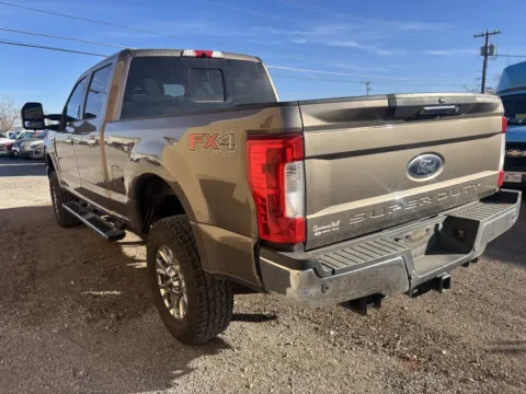 More photos of 2018 Ford F-250SD Lariat at 4M Autoplex - Industrial Blvd, TX