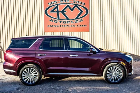 Photos of 2024 Hyundai Palisade Calligraphy for sale in Abilene, TX at 4M Autoplex - Industrial Blvd