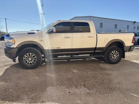 More photos of 2020 Ram 2500 Laramie Longhorn at 4M Autoplex - Industrial Blvd, TX