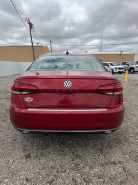 More photos of 2021 Volkswagen Passat 2.0T SE at 4M Autoplex - Industrial Blvd, TX