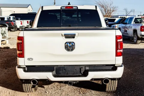 More photos of 2022 Ram 1500 Laramie at 4M Autoplex - Industrial Blvd, TX