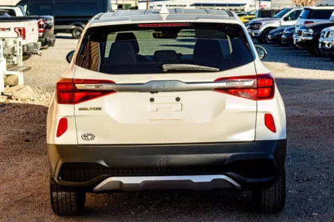 More photos of 2023 Kia Seltos LX at 4M Autoplex - Industrial Blvd, TX