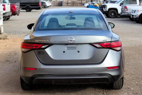 More photos of 2022 Nissan Sentra SV at 4M Autoplex - Industrial Blvd, TX