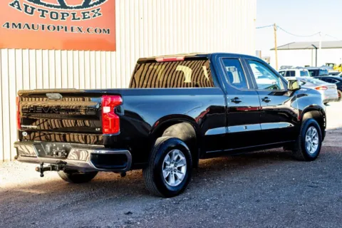 Another view of 2020 Chevrolet Silverado 1500 LT for sale in Abilene, TX at 4M Autoplex - Industrial Blvd