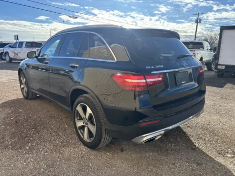More photos of 2019 Mercedes-Benz GLC 300 at 4M Autoplex - Industrial Blvd, TX