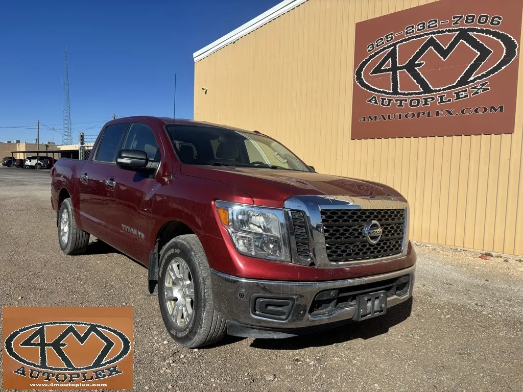 Red 2018 Nissan Titan SV for sale in Abilene, TX