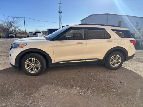 More photos of 2021 Ford Explorer XLT at 4M Autoplex - Industrial Blvd, TX