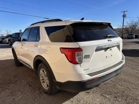 More photos of 2021 Ford Explorer XLT at 4M Autoplex - Industrial Blvd, TX