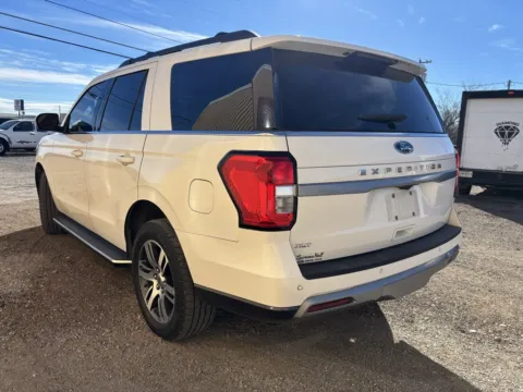More photos of 2022 Ford Expedition XLT at 4M Autoplex - Industrial Blvd, TX