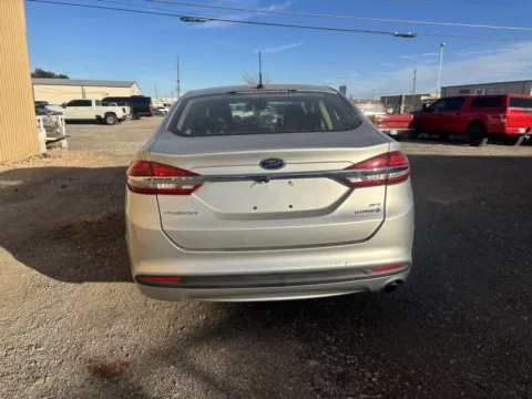 More photos of 2018 Ford Fusion Hybrid SE at 4M Autoplex - Industrial Blvd, TX
