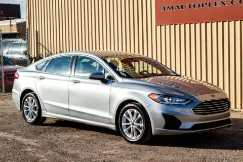 Photos of 2020 Ford Fusion SE for sale in Abilene, TX at 4M Autoplex - Industrial Blvd