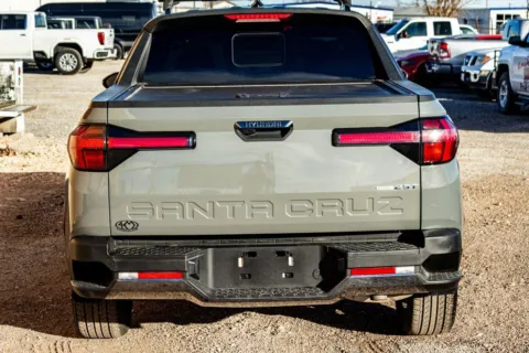 More photos of 2022 Hyundai Santa Cruz Limited at 4M Autoplex - Industrial Blvd, TX
